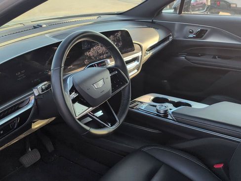 Used 2024 Cadillac Lyriq Tech w/ Driver Assist Package AWD/4WD image 5