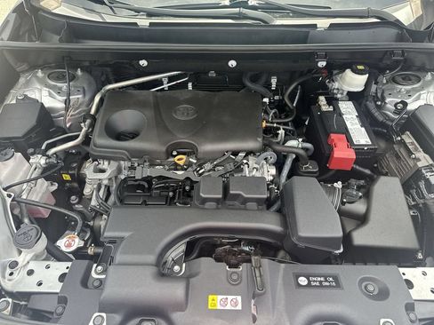 Used 2022 Toyota RAV4 Limited AWD/4WD image 34