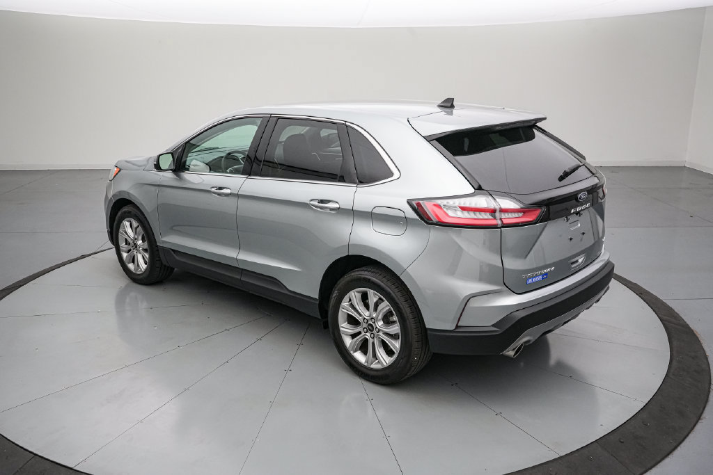Certified 2024 Ford Edge Titanium AWD/4WD image 6