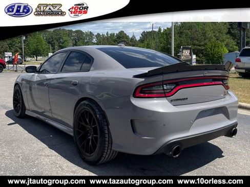 Used 2021 Dodge Charger Scat Pack w/ Navigation & Travel Group RWD image 4