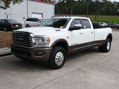 Used 2021 RAM 3500 Limited image 29