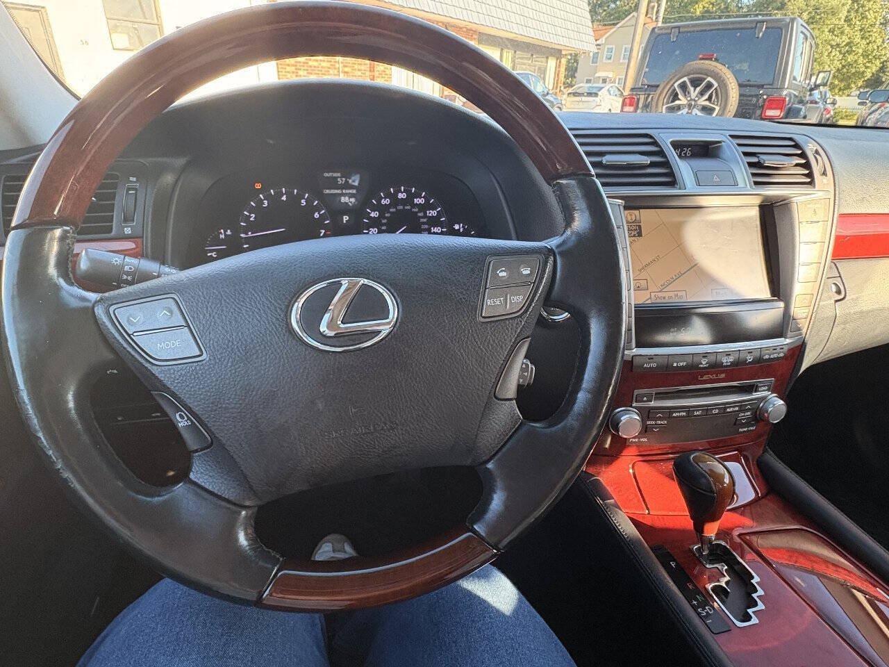 Used 2012 Lexus LS 460 AWD w/ Comfort Pkg image 22