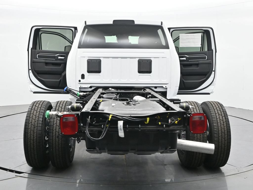 New 2026 RAM 3500 Big Horn AWD/4WD image 47