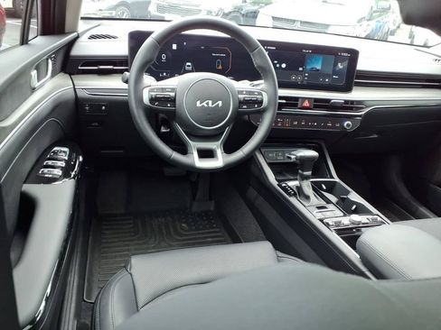 Used 2025 Kia K5 EX FWD image 4