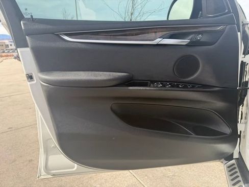 Used 2017 BMW X5 xDrive35i image 9
