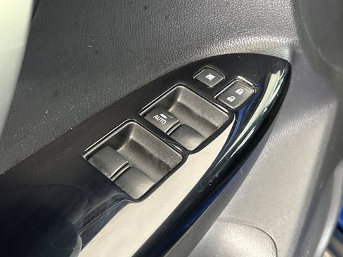 Used 2019 Mitsubishi Eclipse Cross LE AWD/4WD image 13