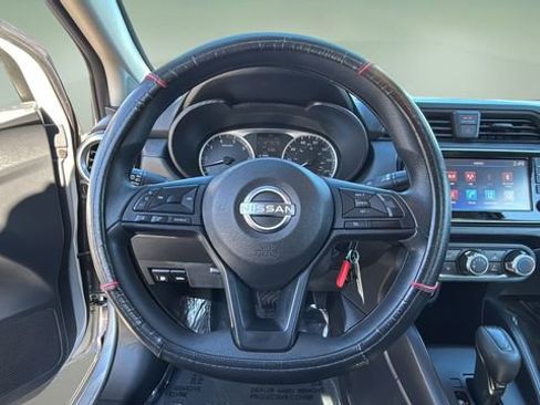 Used 2024 Nissan Versa S w/ S Plus Package image 11