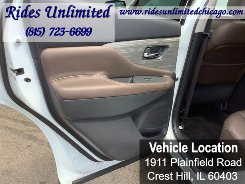 Used 2015 Nissan Murano Platinum w/ Platinum Technology Package AWD/4WD image 25