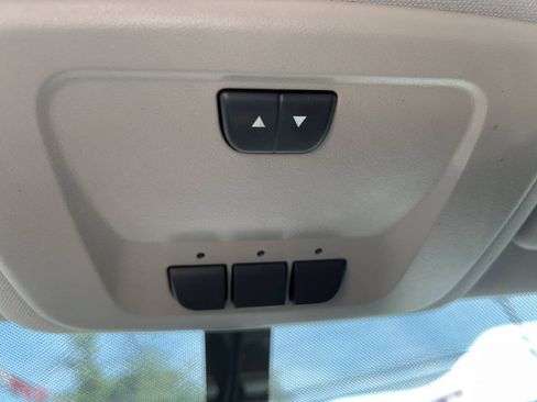 Used 2014 Chevrolet Impala LT w/ LT Sunroof Package FWD image 29