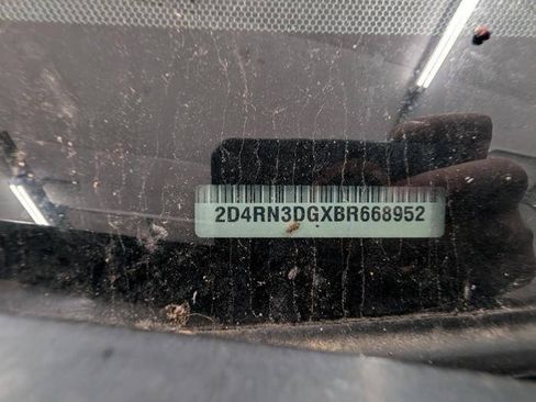 Used 2011 Dodge Grand Caravan Mainstreet w/ PWR Convenience Group FWD image 40