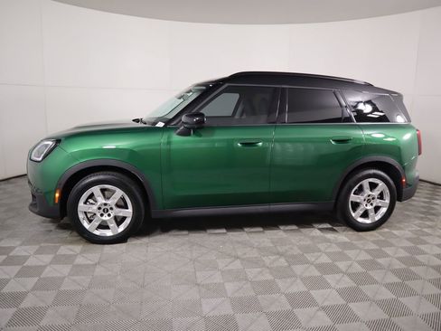 Used 2025 MINI Cooper Countryman S w/ Comfort Package Max image 8