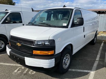 New 2025 Chevrolet Express 2500 Extended