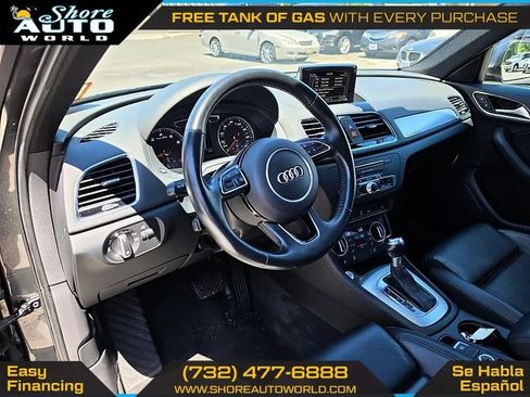 Used 2018 Audi Q3 2.0T Premium w/ Convenience Package AWD/4WD image 10