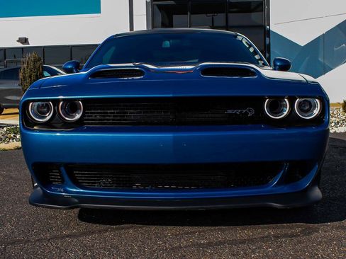 Used 2022 Dodge Challenger SRT Hellcat w/ Plus Package image 2