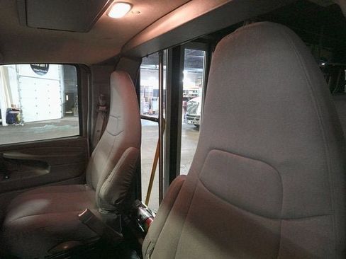 Used 2014 Chevrolet Express 3500 w/ Shuttle Bus Package image 10