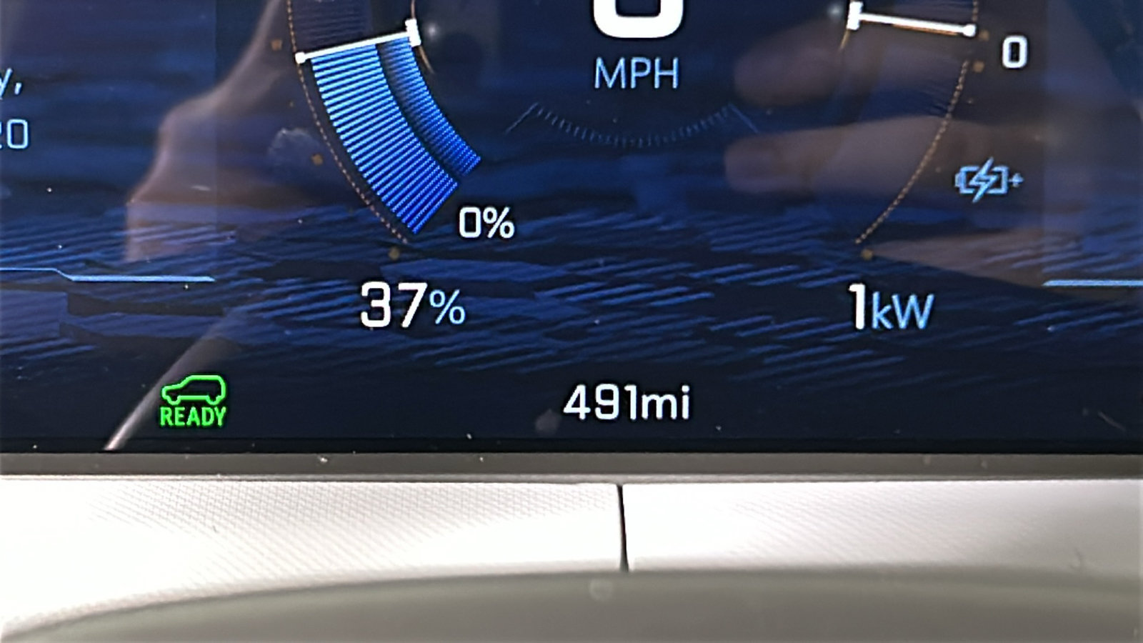 Used 2027 Chevrolet Bolt RS FWD image 22