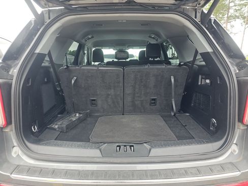 Used 2023 Ford Explorer Limited AWD/4WD image 14