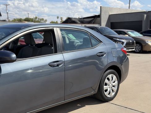 Used 2016 Toyota Corolla LE FWD image 20