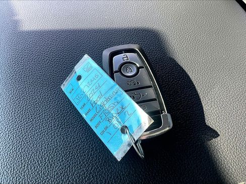 Used 2024 Ford F150 Lightning Flash image 10