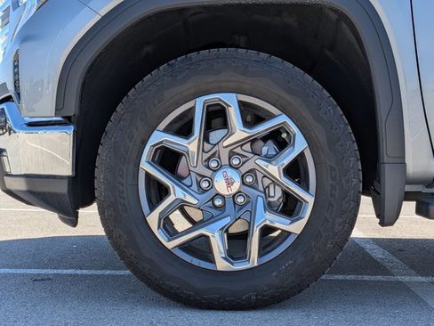 Used 2026 GMC Sierra 1500 SLT image 24