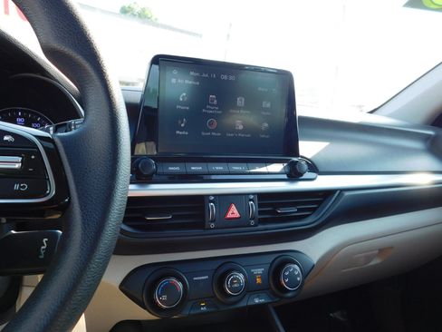 Used 2023 Kia Forte LXS FWD image 16