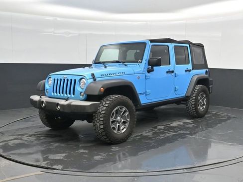 Used 2017 Jeep Wrangler Unlimited Rubicon w/ Connectivity Group image 8