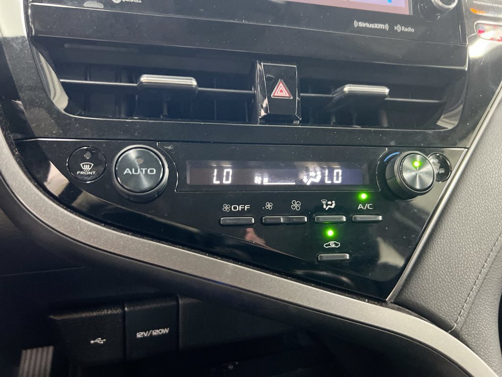 Used 2024 Toyota Camry XSE FWD image 16