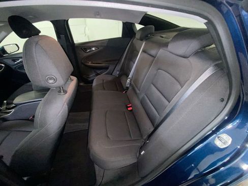Used 2019 Chevrolet Malibu LT FWD image 13