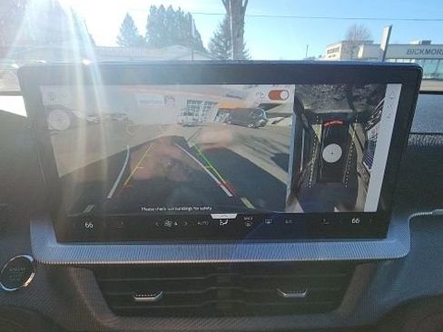 Used 2025 Ford Explorer ST image 30