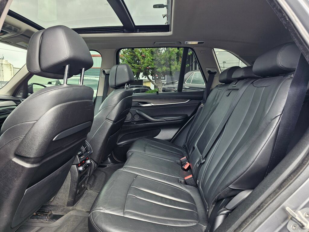 Used 2014 BMW X5 xDrive35i AWD/4WD image 16