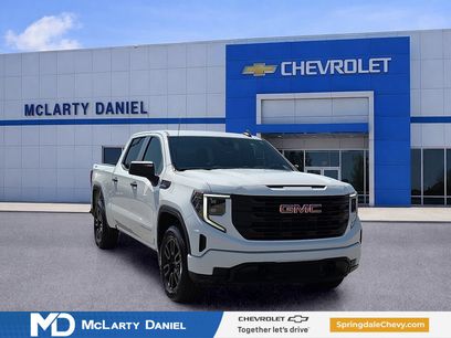 Used 2024 GMC Sierra 1500 Pro w/ Graphite Edition