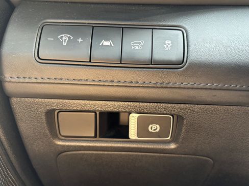 Used 2022 Hyundai Santa Fe Limited FWD image 30