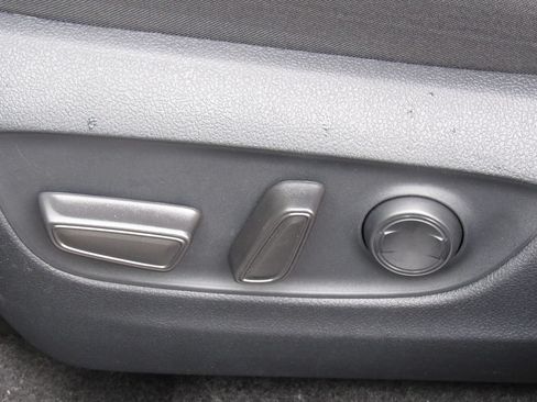 Certified 2025 Toyota RAV4 XLE AWD/4WD image 13