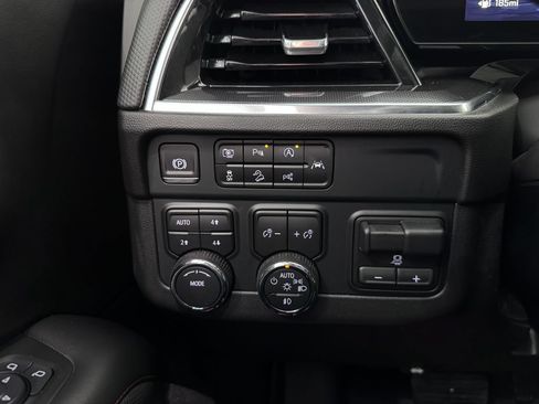 Certified 2025 Chevrolet Tahoe RST w/ Comfort Package AWD/4WD image 30