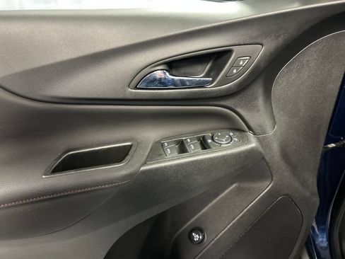 Used 2022 Chevrolet Equinox RS AWD/4WD image 14