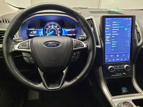 Used 2024 Ford Edge SEL image 22