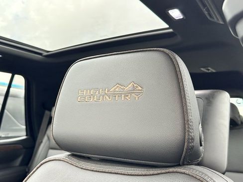 Used 2024 Chevrolet Tahoe High Country w/ Advanced Technology Package image 26