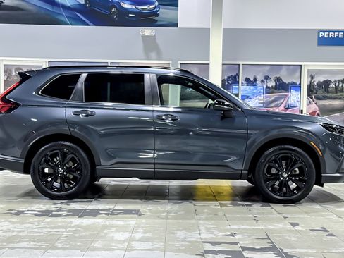 Used 2023 Honda CR-V Sport Touring image 7