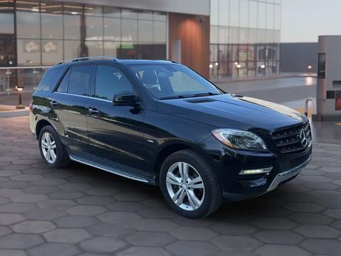 Used 2012 Mercedes-Benz ML 350 BlueTEC 4MATIC image 15