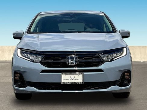 Used 2026 Honda Odyssey Elite image 2