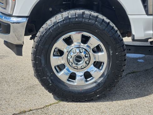 Used 2023 Ford F250 Lariat w/ Chrome Package AWD/4WD image 10