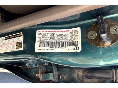 Used 2004 Mitsubishi Montero Sport XLS image 32