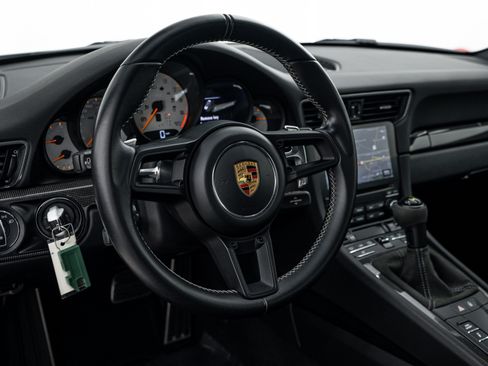 Certified 2018 Porsche 911 GT3 RWD image 15