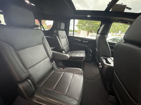 Certified 2024 GMC Yukon XL Denali AWD/4WD image 28