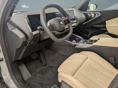 Used 2026 BMW X3 xDrive30i w/ Premium Package AWD/4WD image 4