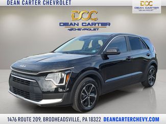 Used 2025 Kia Niro LX FWD video 1