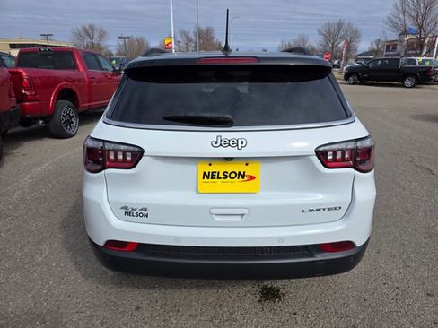 Used 2024 Jeep Compass Limited image 11