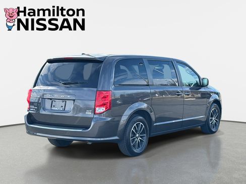 Used 2019 Dodge Grand Caravan GT image 2