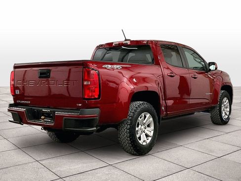 Used 2021 Chevrolet Colorado LT AWD/4WD image 11