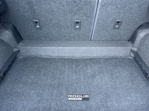 Certified 2022 Nissan Rogue Sport S image 18